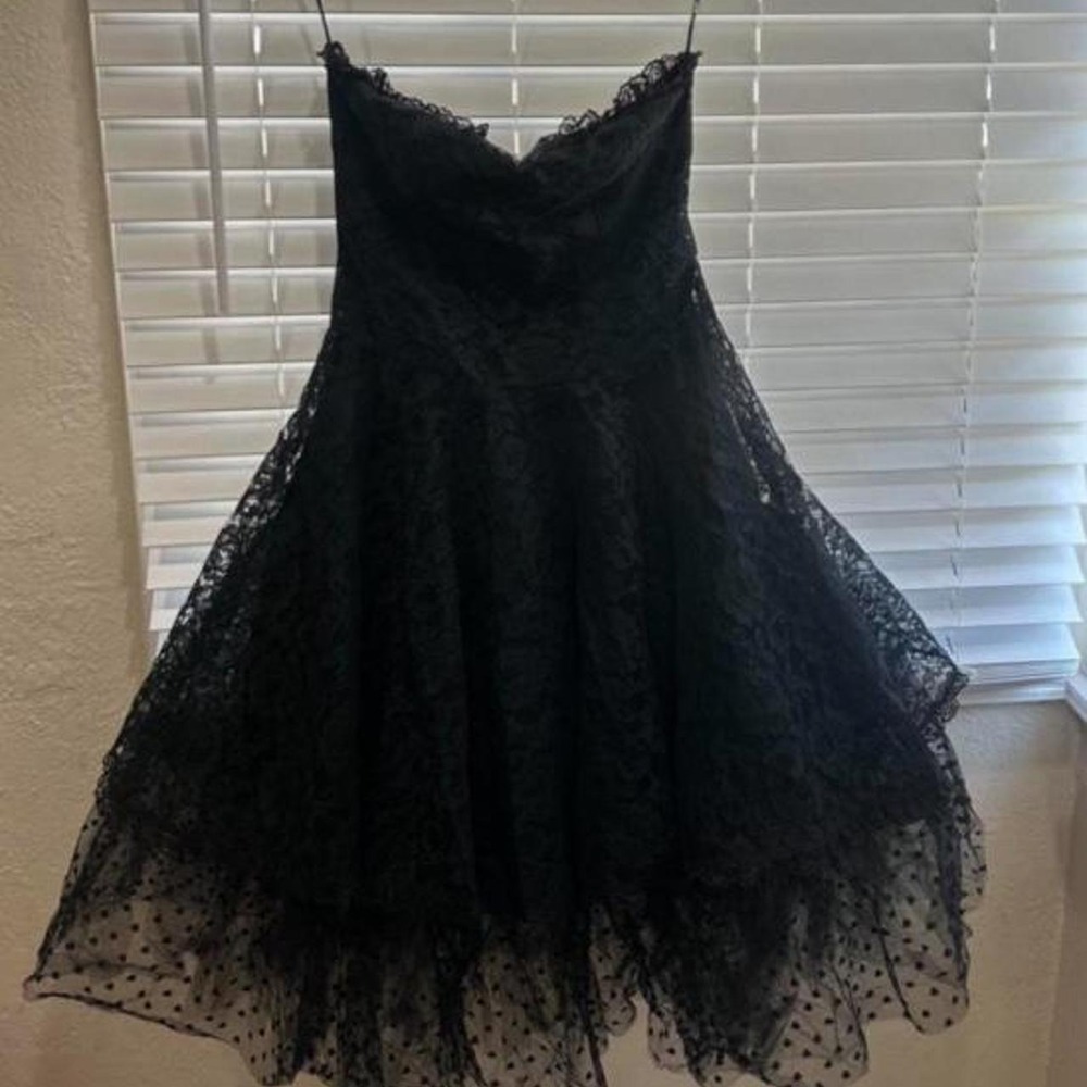 Vintage 1980's Janet Russo adorable black lace sweetheart dress - Picture 2 of 8